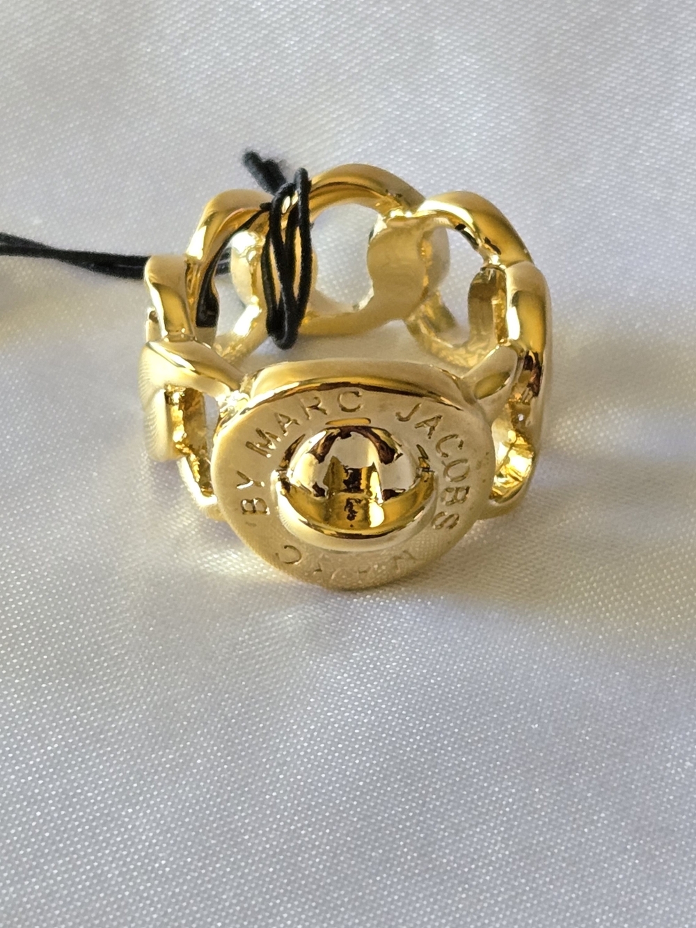 Marc Jacobs Gold Tone Braided Ring NWT Size 5 - Picture 4 of 7